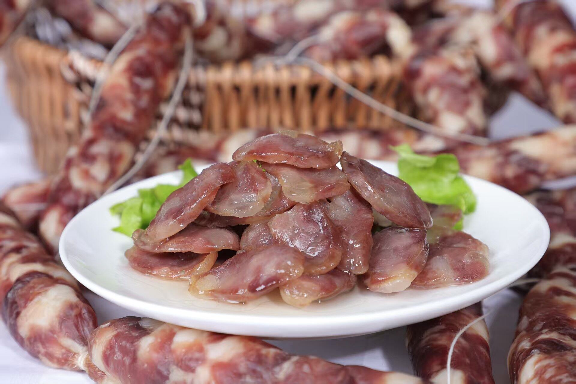 功绩棠 黑猪肉香肠500g/袋